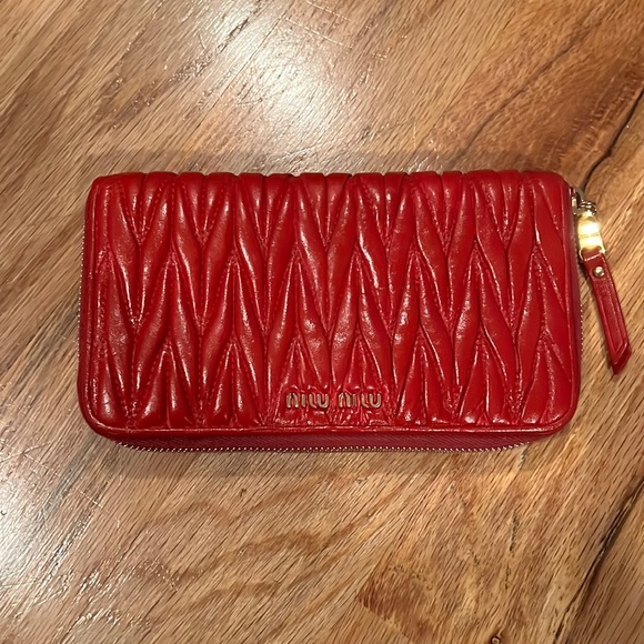 miu miu long wallet - Picture 4 of 11
